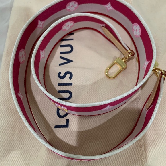 Louis Vuitton Pink and Cream Crossbody Strap - Picture 8 of 9